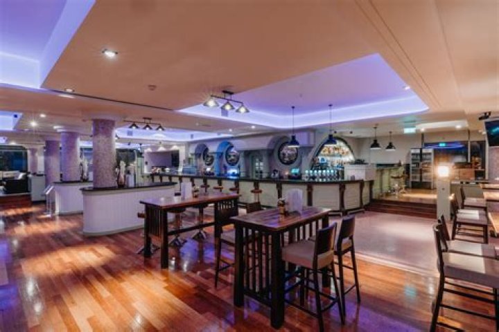 Comprehensive Guide to Park West Tavern Reviews: Unveiling Culinary Excellence